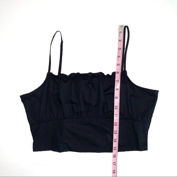 NWT H&M Black Gathered Tank Crop Top Size Small - Picture 8 of 10